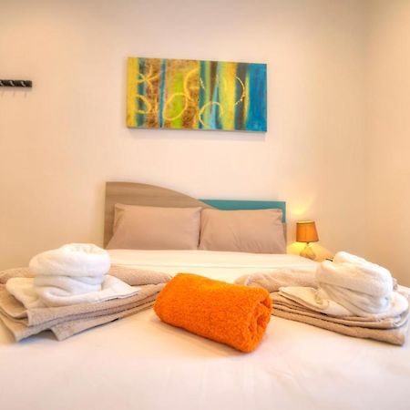 Spacious And Beautifully Furnished 3 Bedrooms/3Bathrooms Apartment With 2 Balconies Wvid1-1 Gzira Buitenkant foto