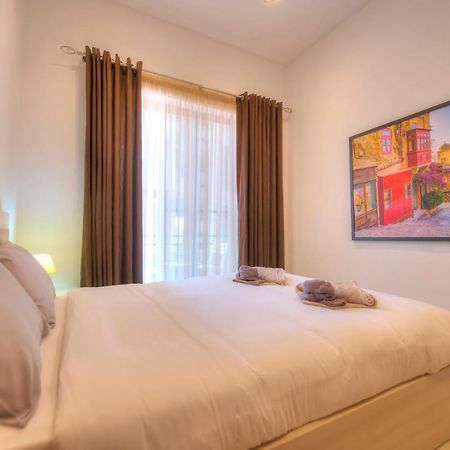 Spacious And Beautifully Furnished 3 Bedrooms/3Bathrooms Apartment With 2 Balconies Wvid1-1 Gzira Buitenkant foto