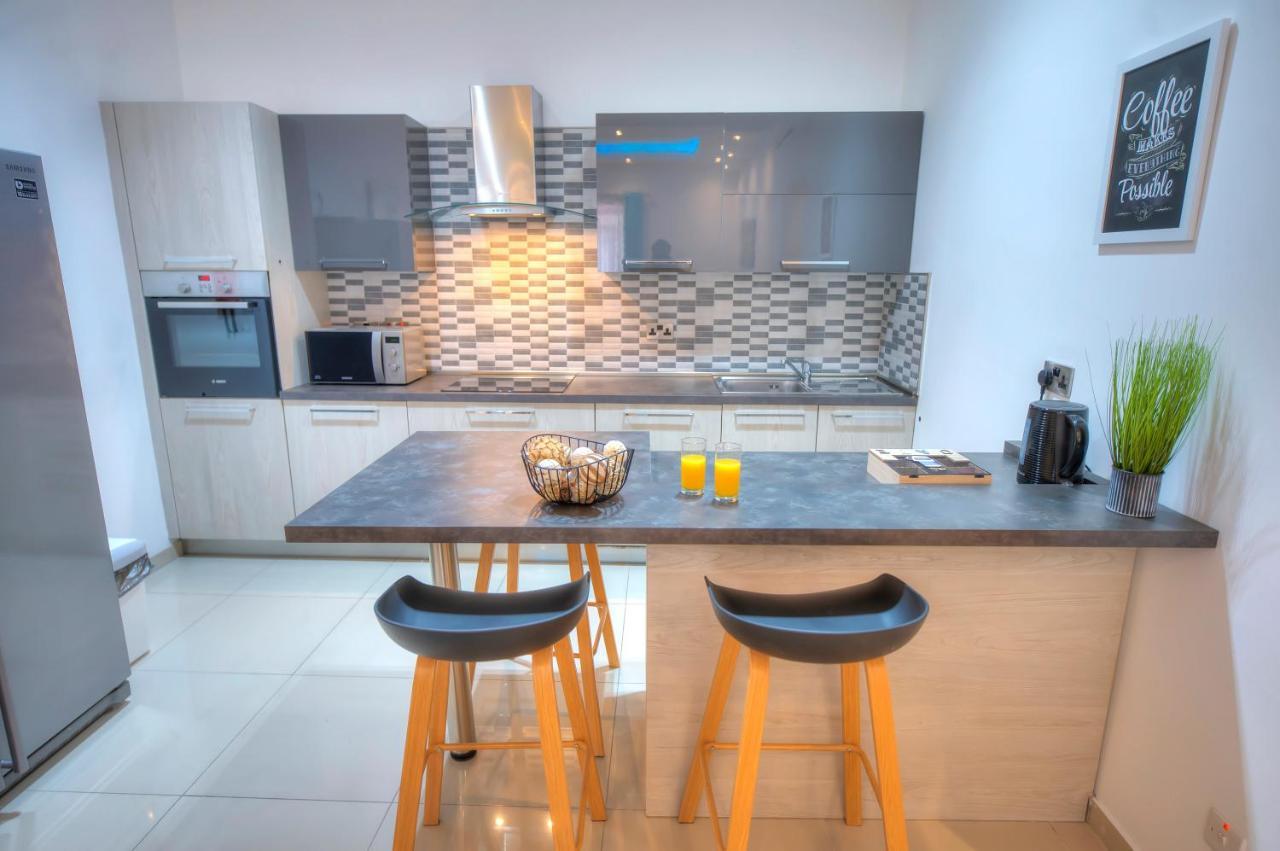 Spacious And Beautifully Furnished 3 Bedrooms/3Bathrooms Apartment With 2 Balconies Wvid1-1 Gzira Buitenkant foto