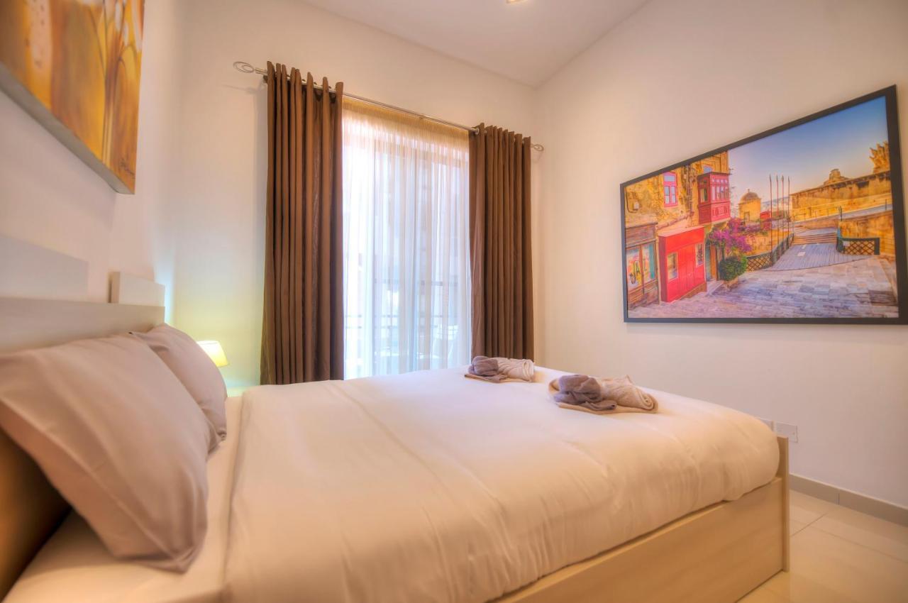 Spacious And Beautifully Furnished 3 Bedrooms/3Bathrooms Apartment With 2 Balconies Wvid1-1 Gzira Buitenkant foto